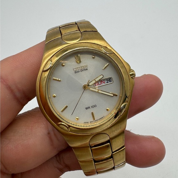 Citizen Other - Citizen Eco-Drive WR100 Gold Tone Men's Watch E101-K17551 Day Date Solar
